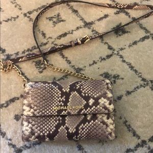 Michael Kors Crossbody